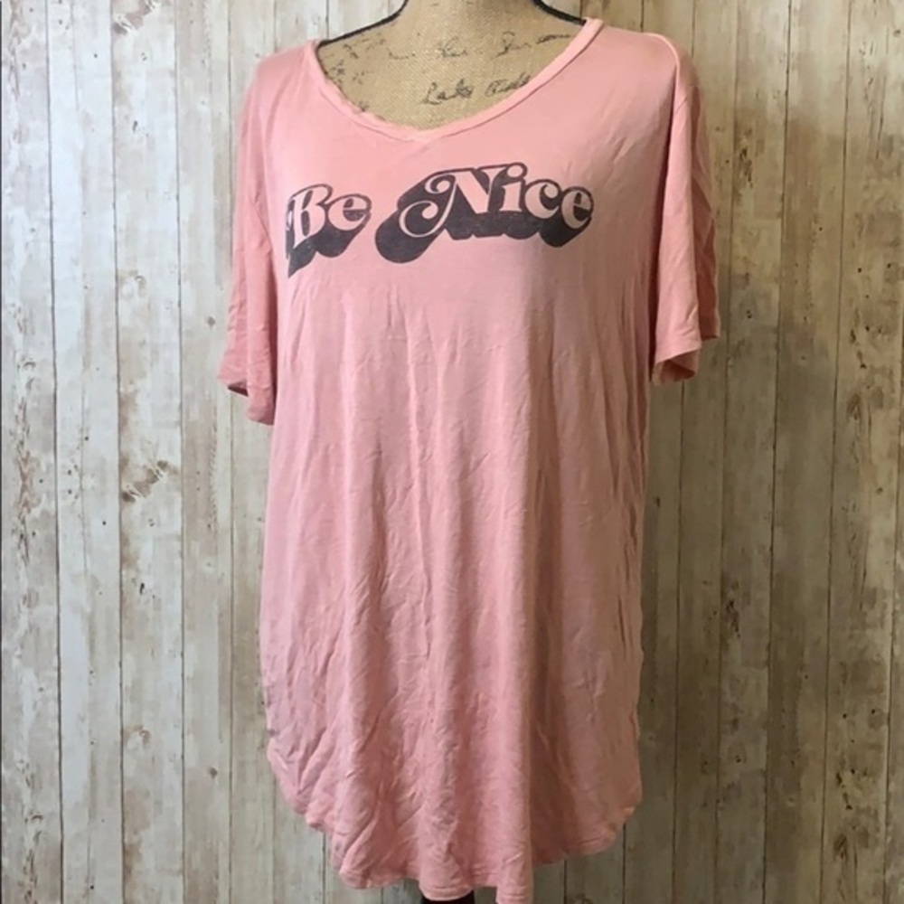 a.n.a. 70s Font “Be Nice” pink short sleeved Graphic Tee